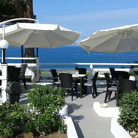 Bed & Breakfast Satyria