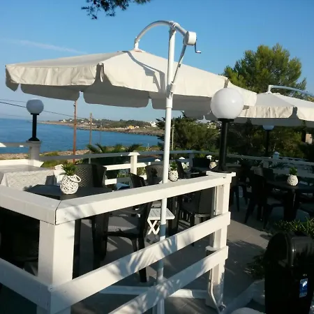 Satyria Bed & Breakfast